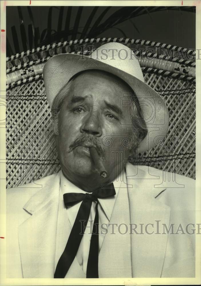 1980 Press Photo Actor Howard Duff in Television's "Flamingo Road" Series