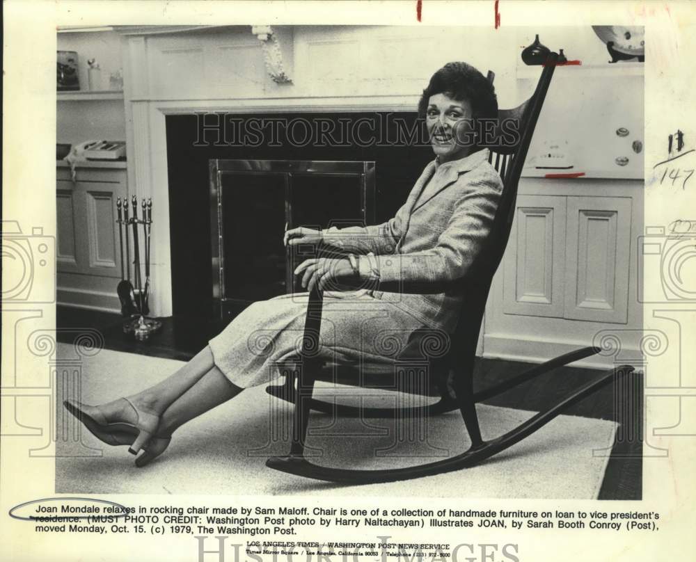 1979 Press Photo Second Lady Joan Mondale at Vice President's Residence