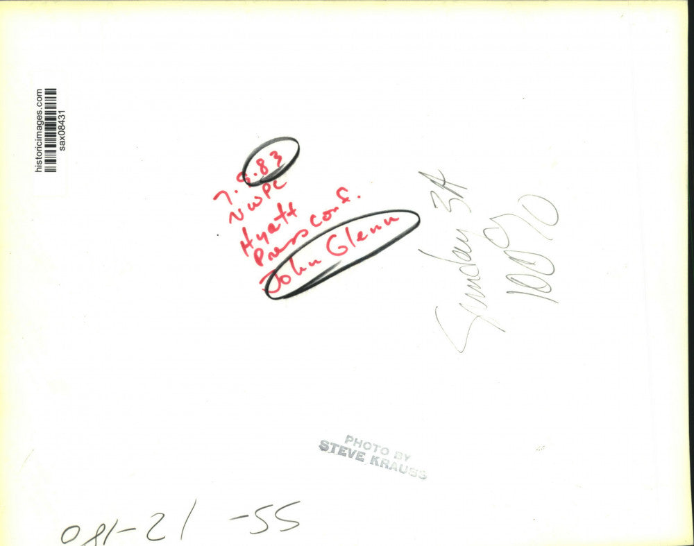 1983 Press Photo John Glenn at Hyatt Press Conference - sax08431