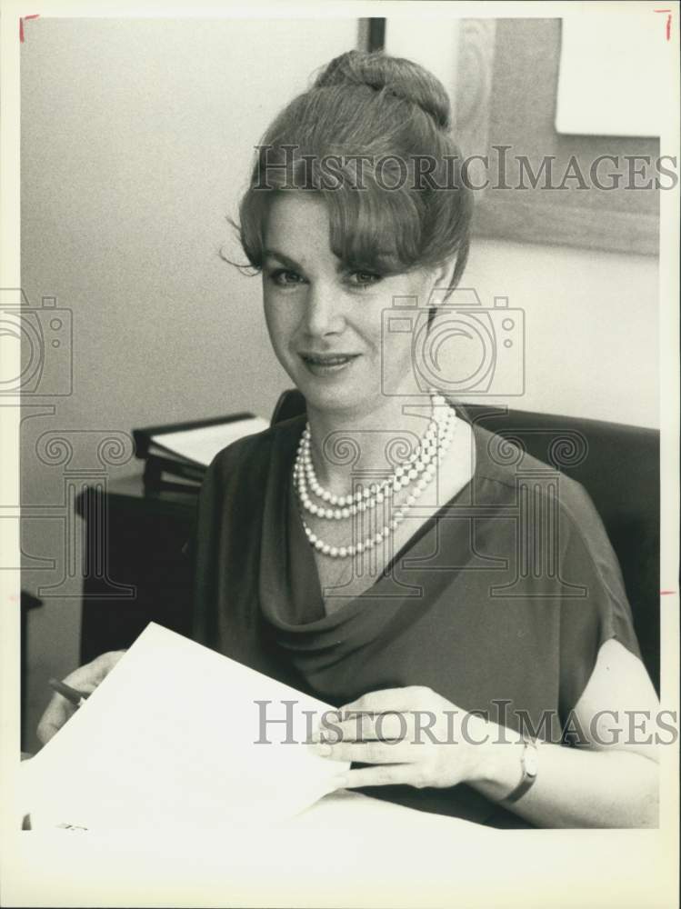 1981 Press Photo Commerce Public Affairs Director Mary Nimmo, Washington Office