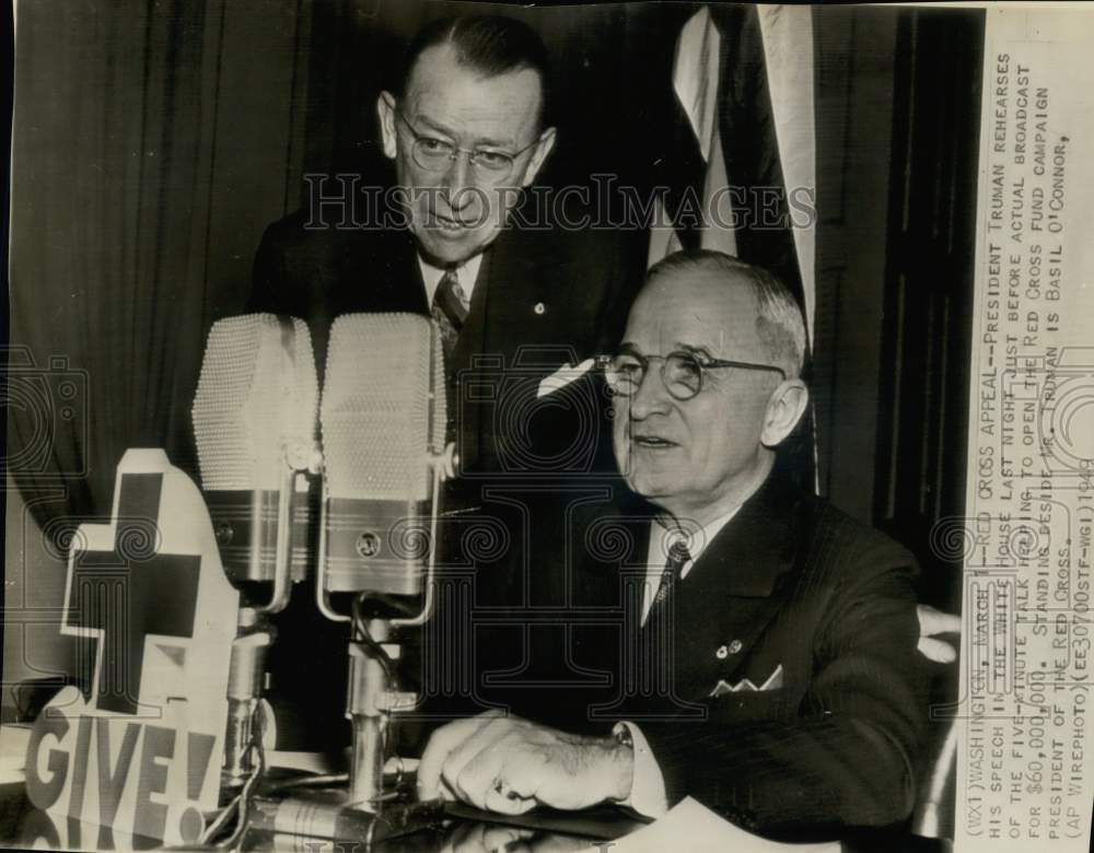 1949 Press Photo President Harry Truman &amp; Red Cross Official Basil O&#39;Connor- Historic Images