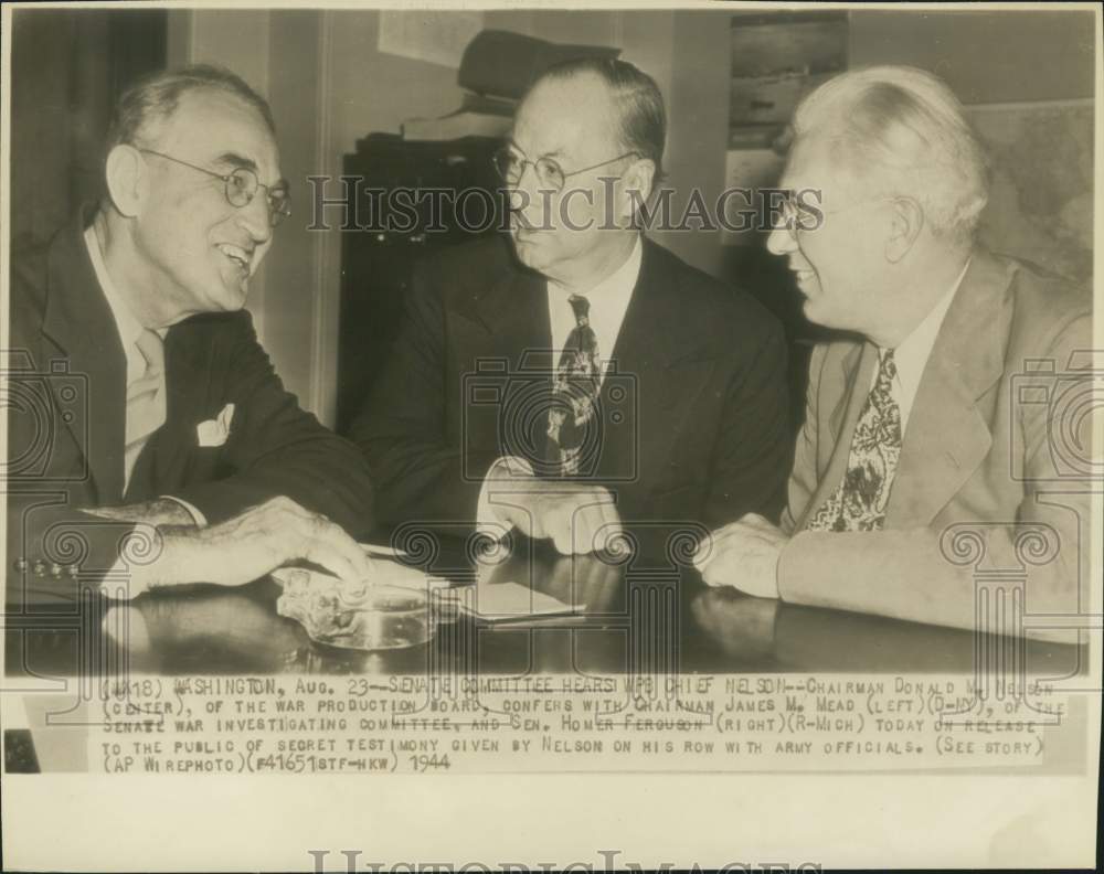 1944 Press Photo Donald M. Nelson & Senators Homer Ferguson & James M. Mead- Historic Images