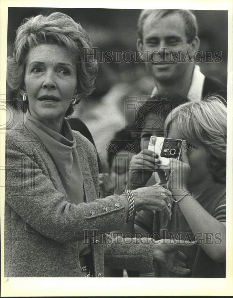 1984 Press Photo Nancy Reagan at Winston Elementary School, San Antonio, Texas- Historic Images