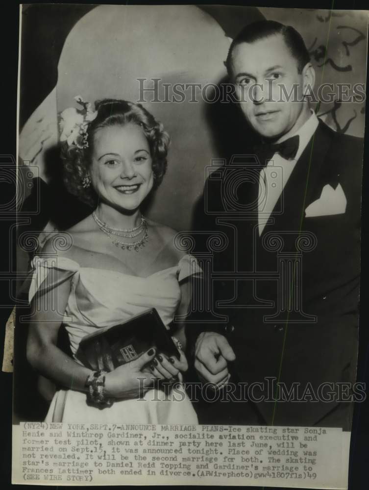 1949 Press Photo Skater Sonja Henie & Winthrop Gardiner Jr. at New York Party- Historic Images