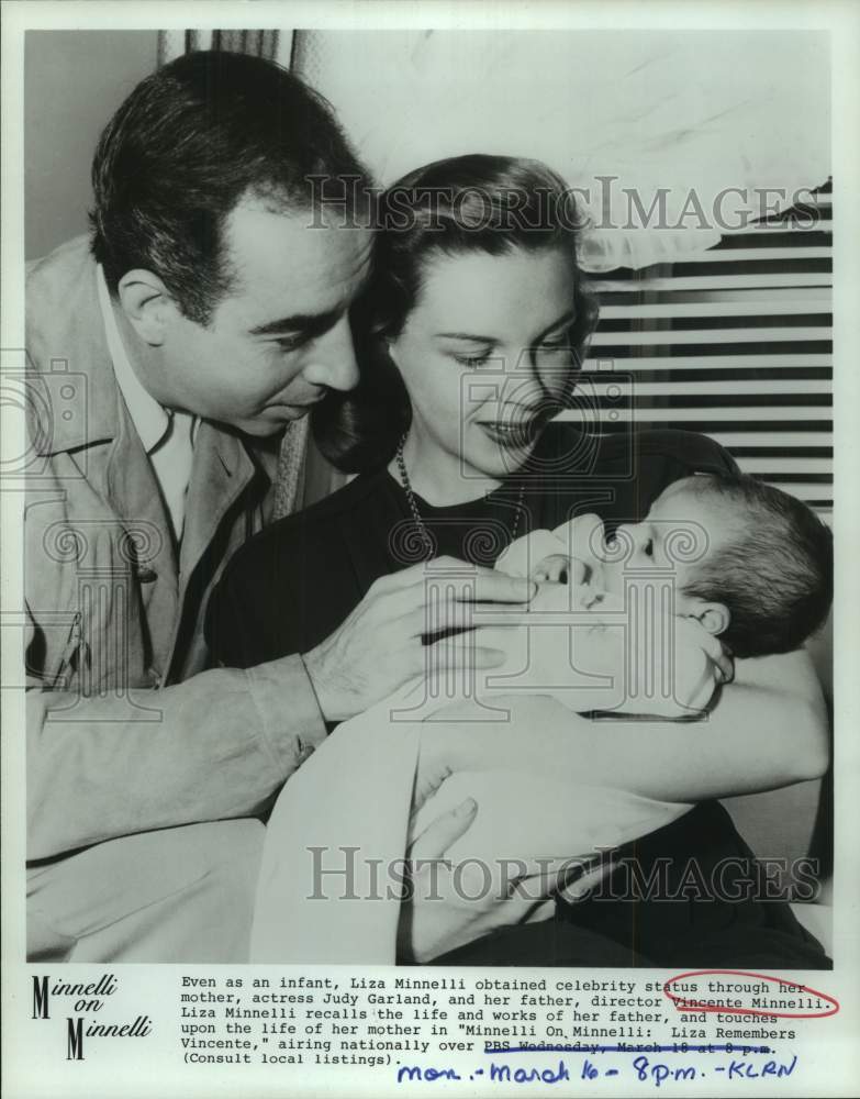 Press Photo Actor Judy Garland, Director Vincente Minnelli & Baby Liza Minnelli- Historic Images