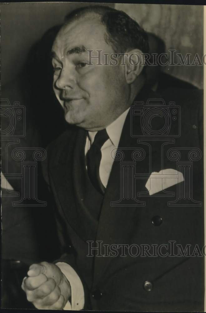 1943 Press Photo Claude Wickard appears at Senate Agriculture Committee hearing- Historic Images