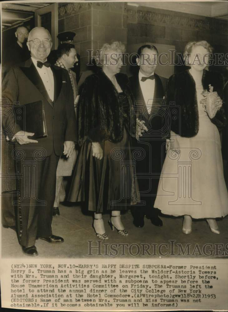 1953 Press Photo Former President and Mrs. Truman with daughter in New York- Historic Images