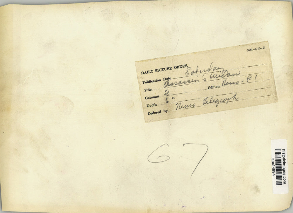 1950 Press Photo Carmen Torresola escorted by Secret Service agent to NY court.