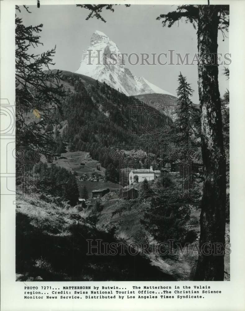 1982 Press Photo The Matterhorn in the Valais region -Switzerland - sax16962