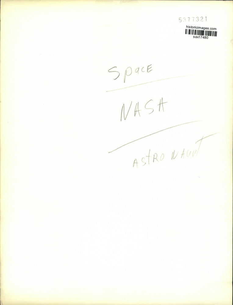 Press Photo NASA space astronaut inside spacecraft - sax17480