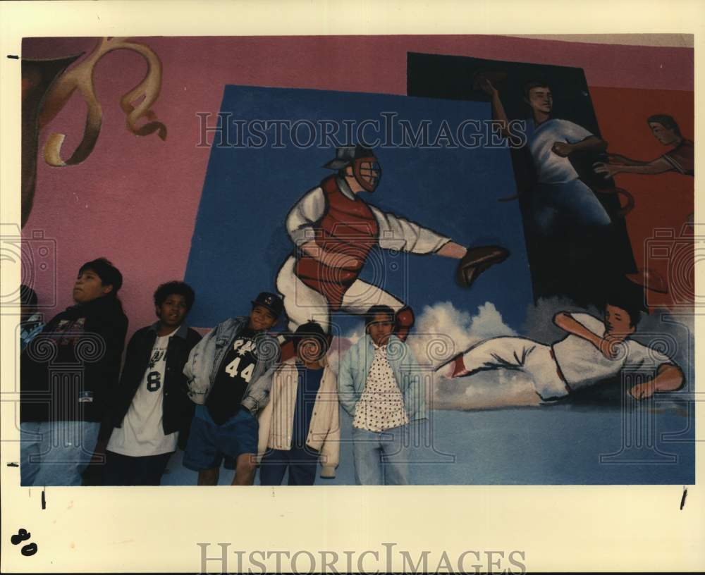 1993 Press Photo Mural dedication at Denver Heights Community Center, 300 Porter- Historic Images