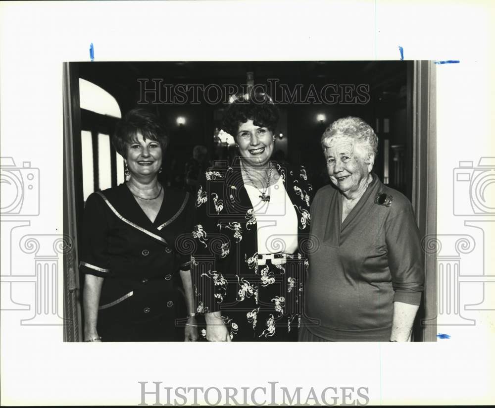 1993 Press Photo March of Dimes Executive Women Kidnap Luncheon, Texas- Historic Images