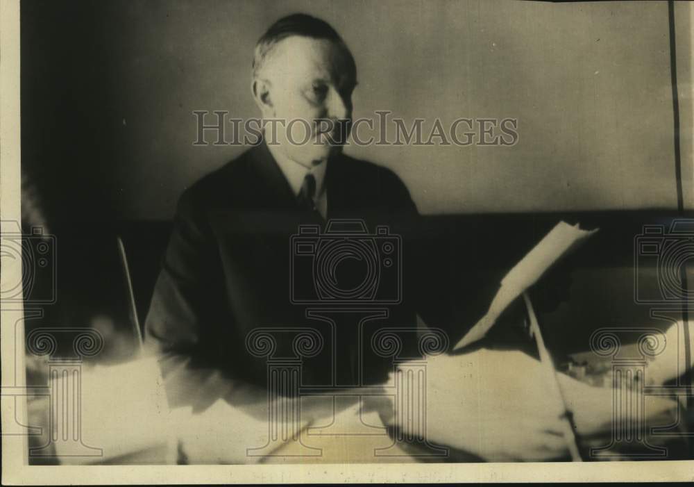 1929 Press Photo Ex-President Calvin Coolidge at his law office, Massachusetts- Historic Images