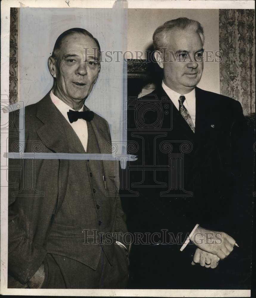 Press Photo Marrs McLean of Frost National Bank and Governor Brogan - sax20641- Historic Images