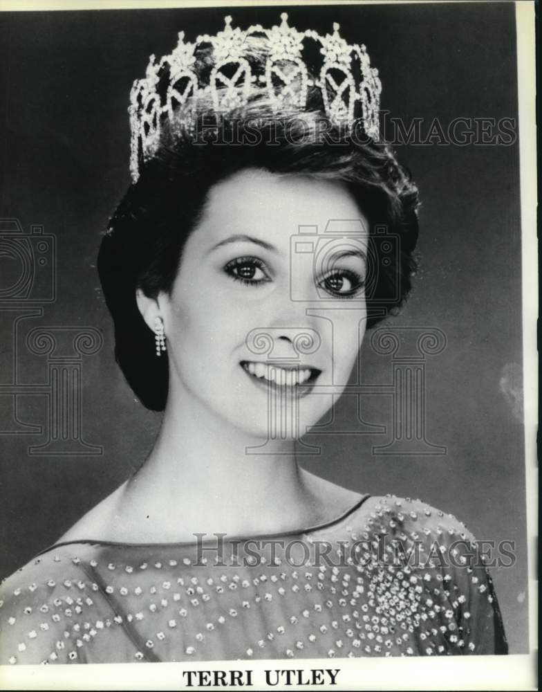 1982 Press Photo Terri Utley, Miss USA 1982 is Miss Texas-USA Pageant hostess- Historic Images