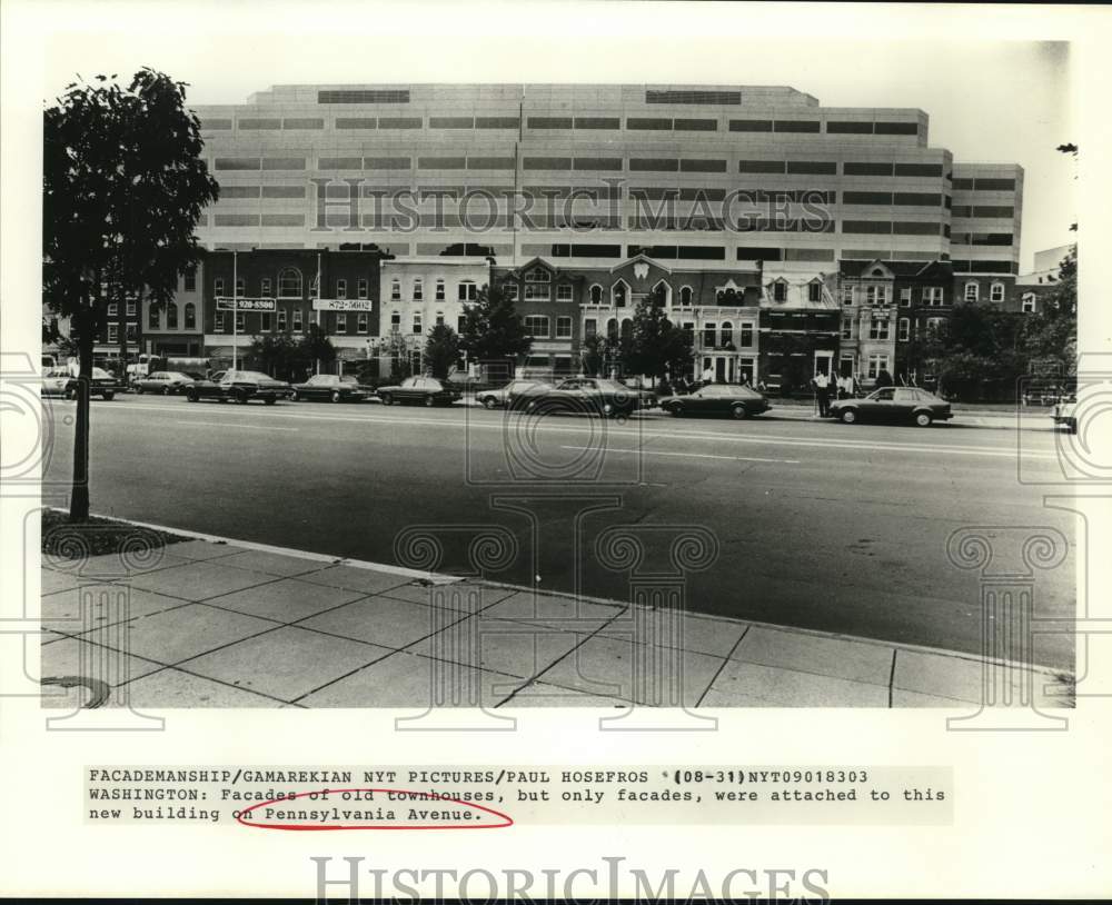 Press Photo Facades of Old townhouses attached to building on Pennsylvania Ave.- Historic Images