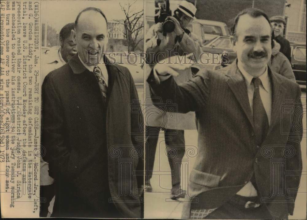 1973 Press Photo James McCord Jr. and G. Gordon Liddy leave U.S. District Court- Historic Images