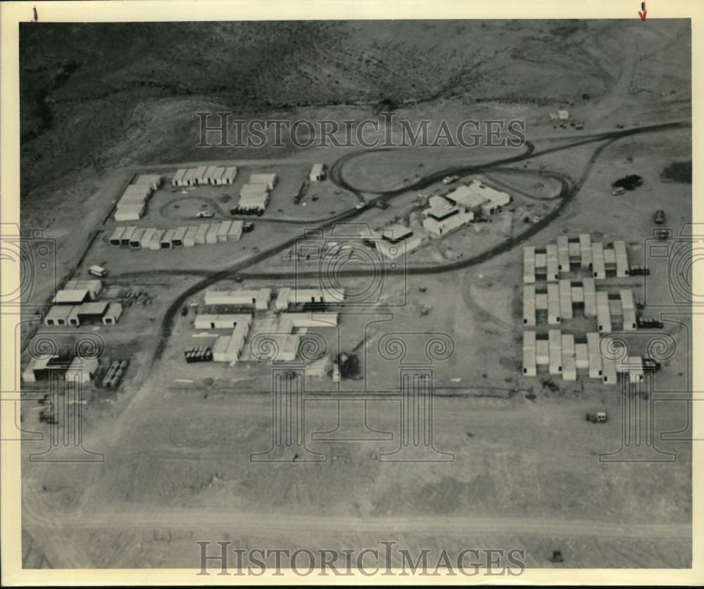 1975 Press Photo Peace-monitoring system between Egypt & Israel in Sinai Desert- Historic Images