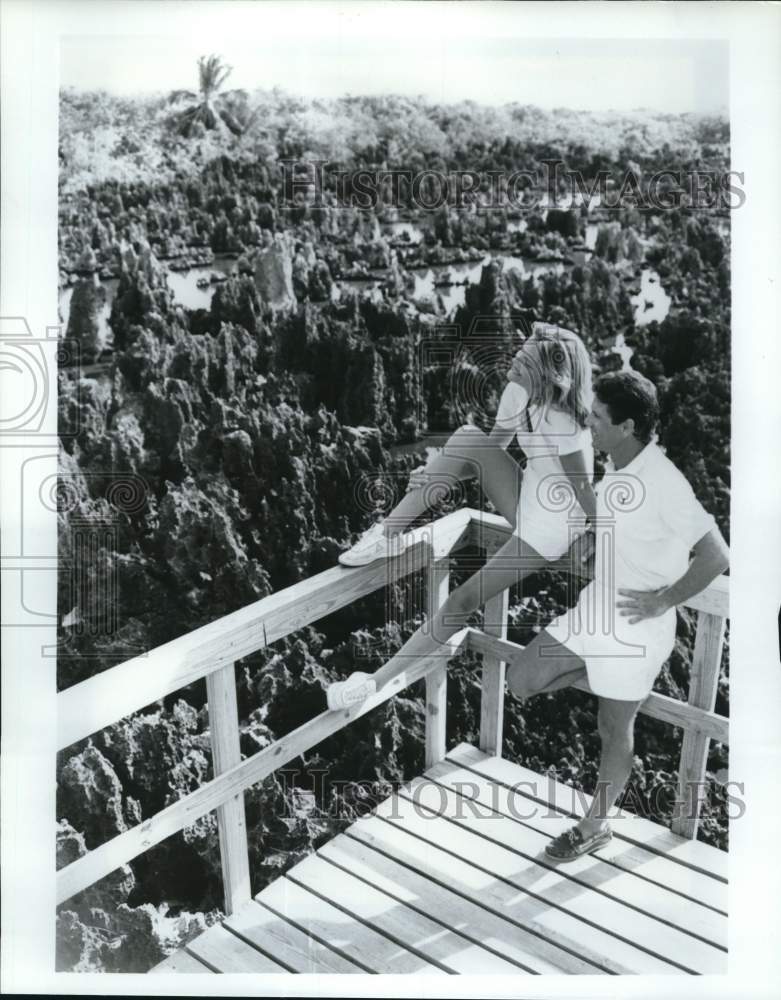 1984 Press Photo Visitors to Grand Cayman Island Rock Formations - sax26236- Historic Images