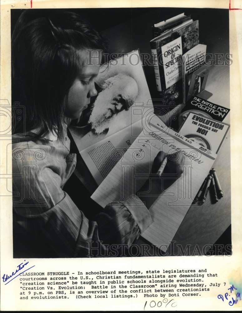 Press Photo Child in "Creation Vs. Evolution: Battle in the Classroom" on PBS- Historic Images