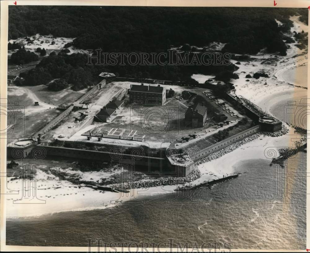 1975 Press Photo An aerial view of Fort Clinch in Florida - sax27122- Historic Images