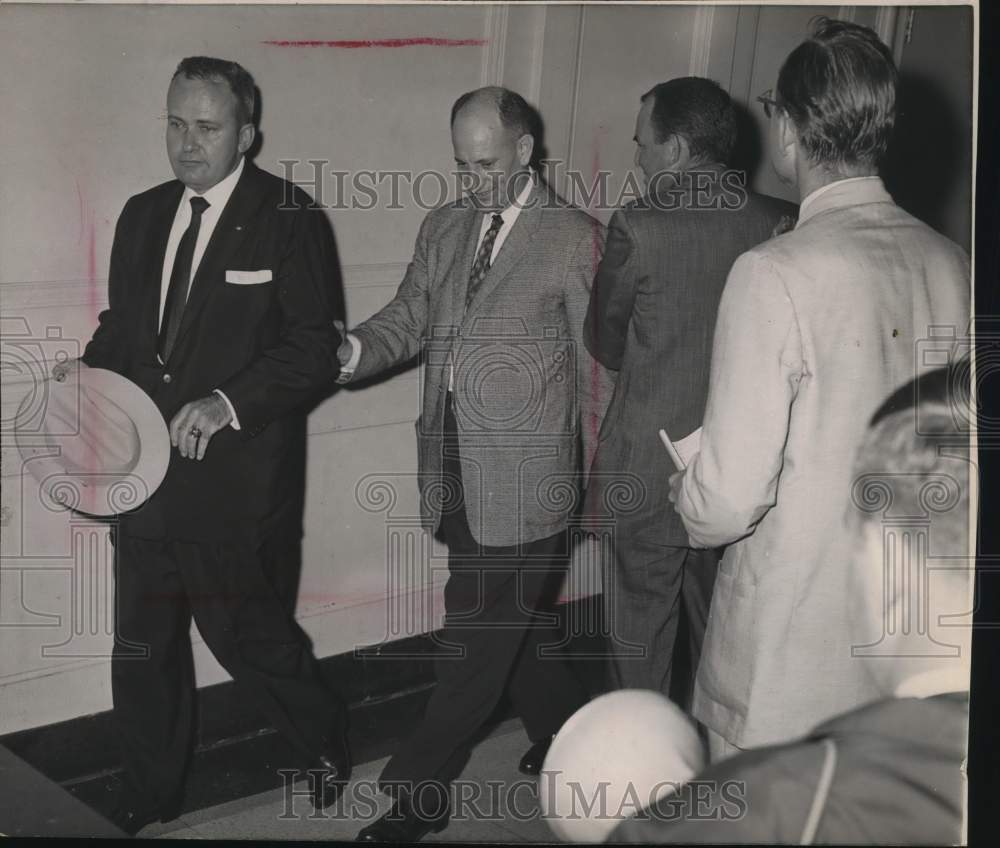 1958 Press Photo Democratic National Convention Attendees - sax27234- Historic Images