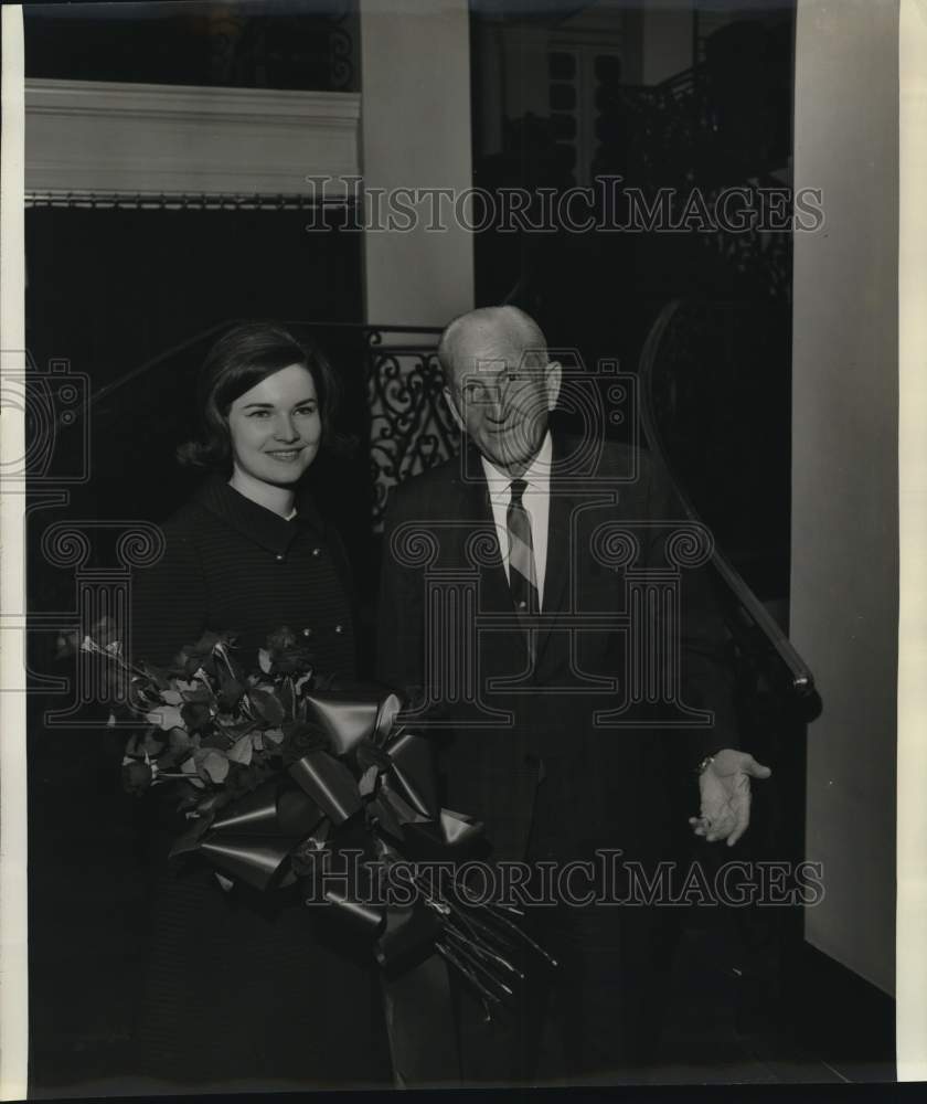 1967 Press Photo Miss America Jane Anne Jayroe, Jack Hamilton, St. Anthony Hotel- Historic Images