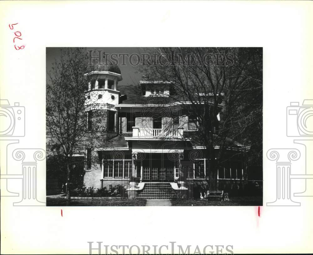 Press Photo The Castle, a unique bed and breakfast in Navasota, Texas- Historic Images