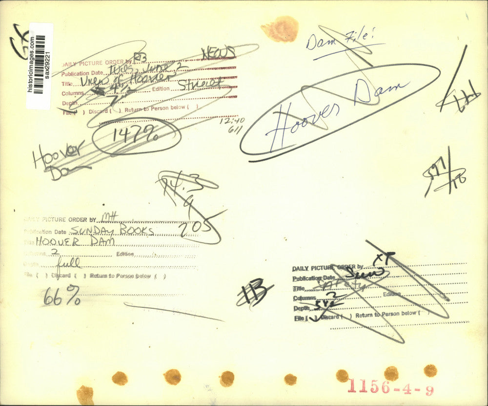 Press Photo Visitor at Hoover Dam Overlook - sax29221