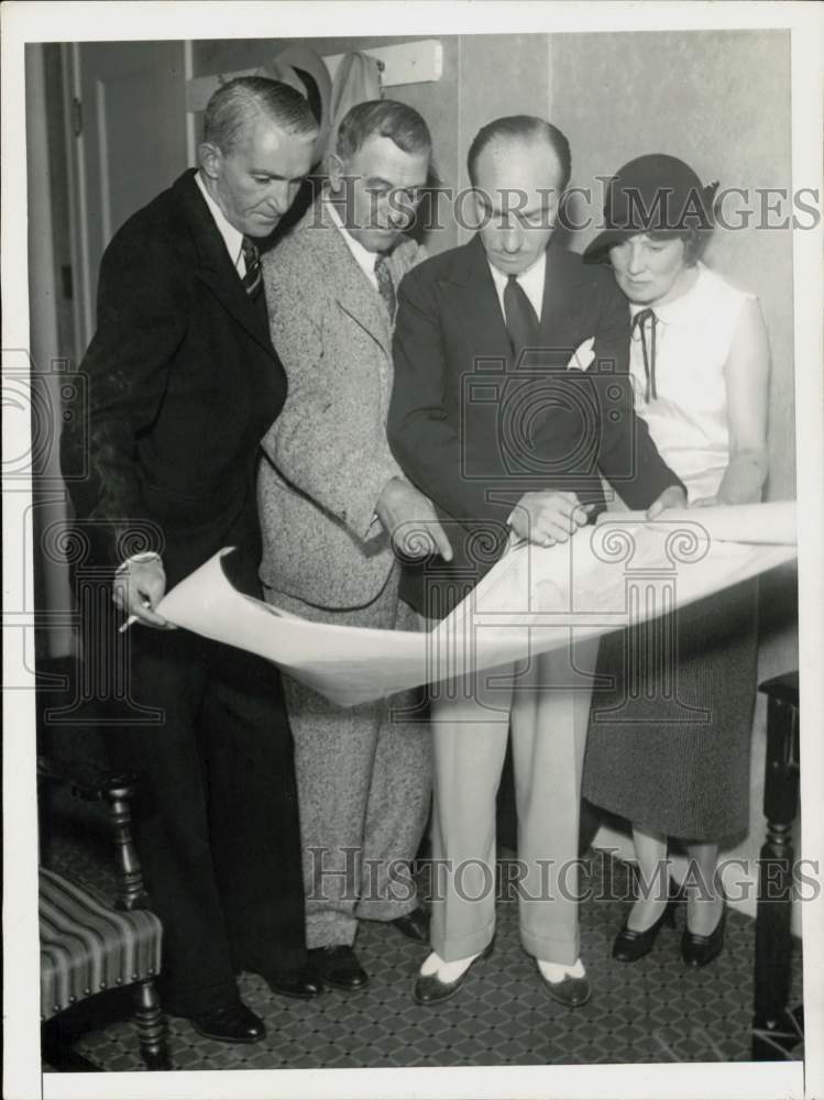 1931 Press Photo Major Roy W. Ammel plans non-stop world flight, CA - sax34943- Historic Images