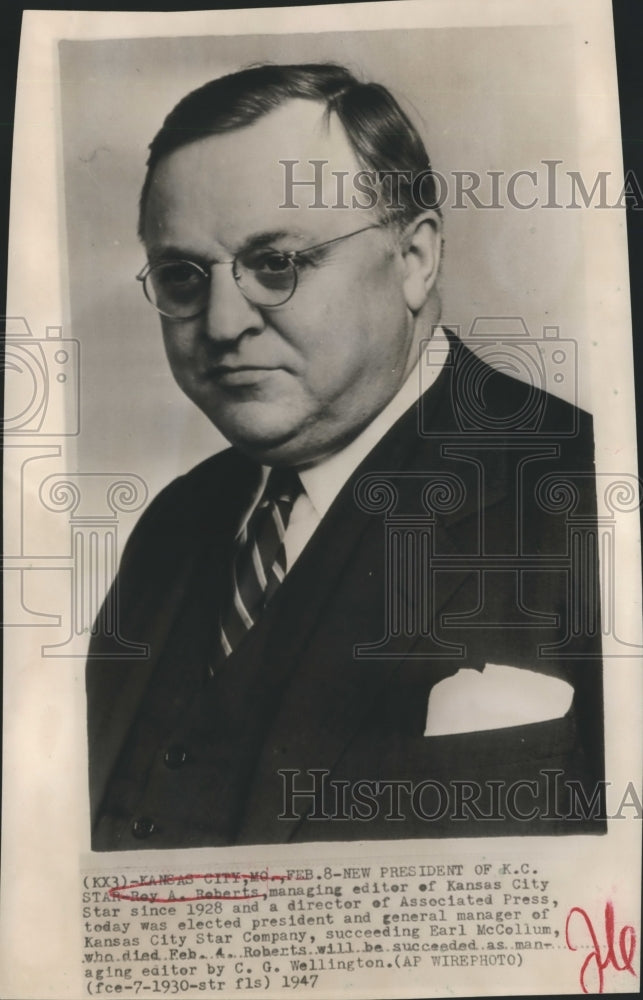 1947 Press Photo Roy A. Roberts Managing Editor of Kansas City Star - sba00004- Historic Images