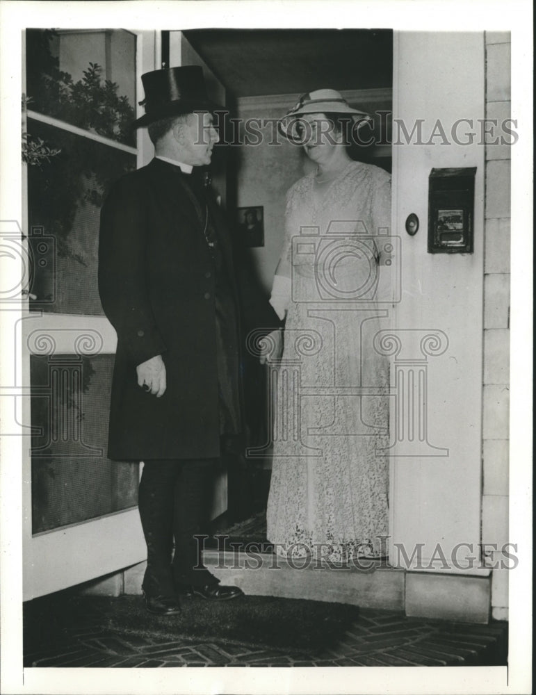 1942 Press Photo Rev. Archibald Lang Fleming, The Flying Bishop and his Bride