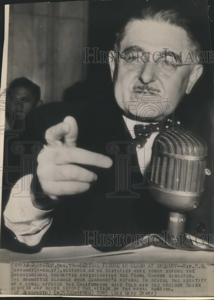 1945 Press Photo Rep BW Gearhart testifies before Senate Committee in Washington- Historic Images