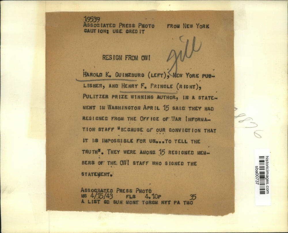 1943 Press Photo Harold Guinzburg & author Henry Pringle resign from War Office