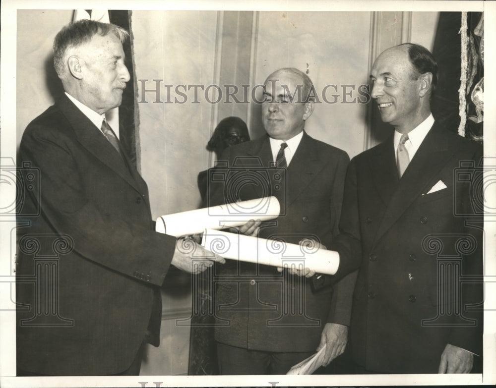 1941 Press Photo Mr.John J.McCloy and Mr.Robert A Lovett Receive Commissions- Historic Images