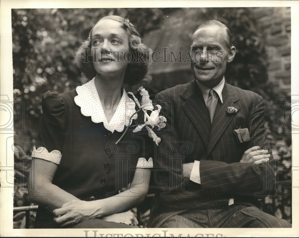 1940 Press Photo Ms.Bannin Grange with honorable Lord Barnby of London England.