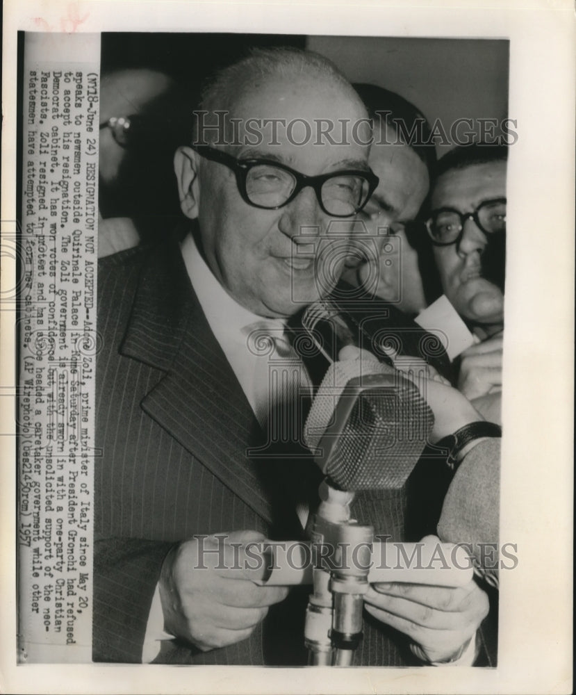 1957 Press Photo Adano Zoli Prime Minister of Italy at Quirinale Palace
