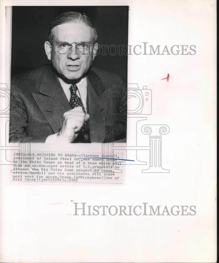 1961 Press Photo Clarence Randall President of Inland Steel Co heads to Ghana