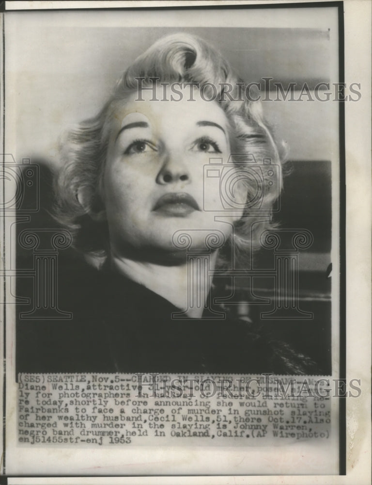 1953 Press Photo Diane Wells at Federal Building for Murdering Husband Cecil