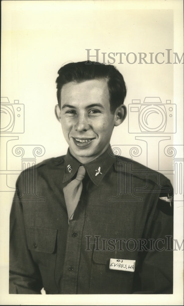 1943 Press Photo Lieutenant Walter R. Evans - sba01844