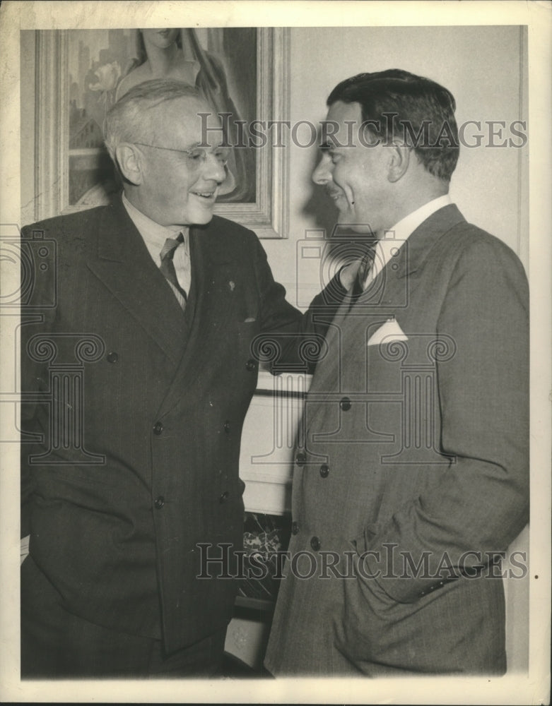1943 Press Photo Alf M Landon, 1936 GOP candidate for President with Gov. Dewey