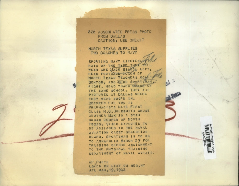 1942 Press Photo Jack Sisco and Choo Sportsman Sworn into Navy in Dallas