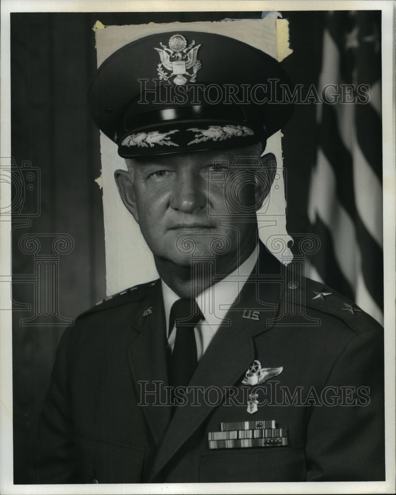 1971 Press Photo Major General Charles H. Roadman