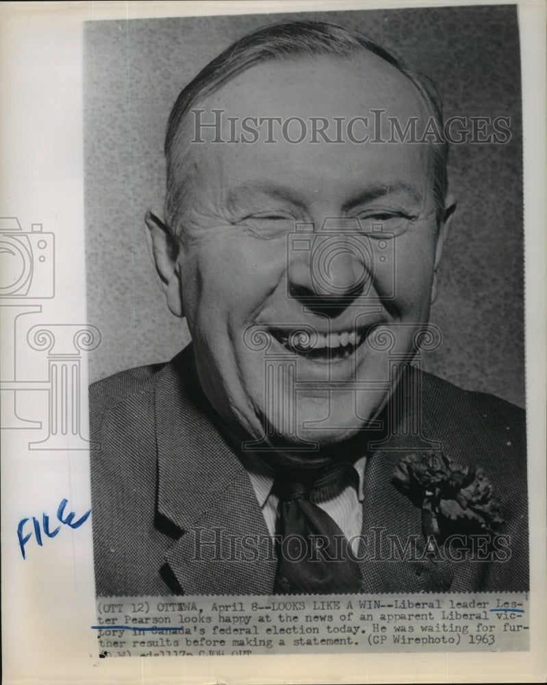 1963 Press Photo Lester Pearson Happy with News of Liberal Victory in Canada