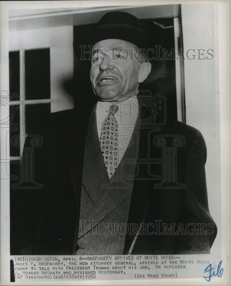 1952 Press Photo James McGranery Arrive at White House to Talk with Pres Truman