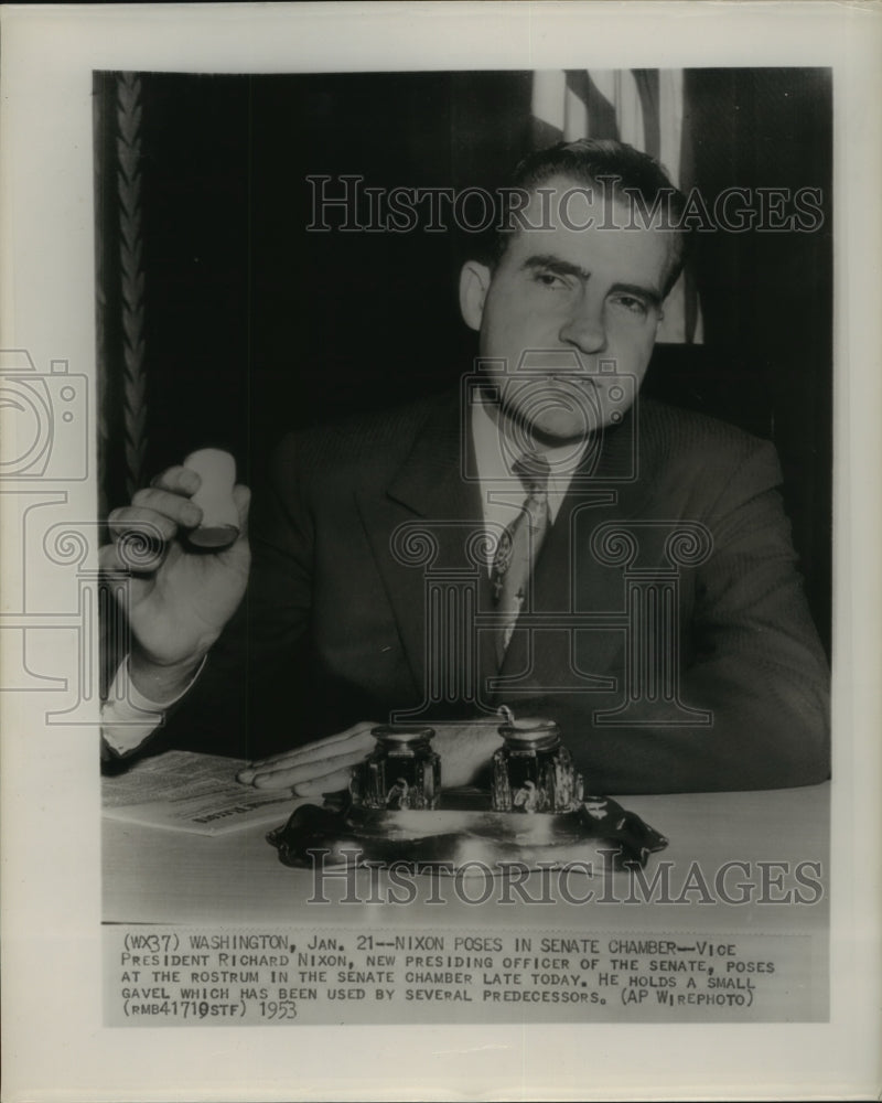 1953 Press Photo Vice President Richard Nixon poses in senate chamber