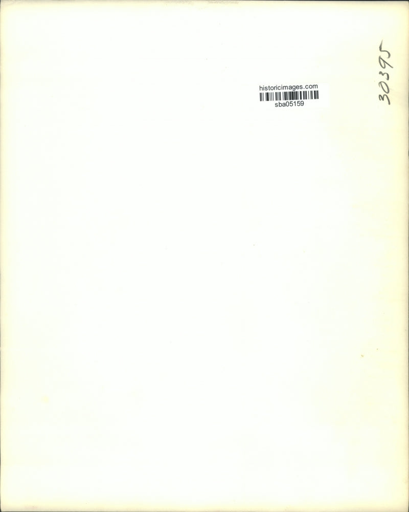 1953 Press Photo Vice President Richard Nixon poses in senate chamber