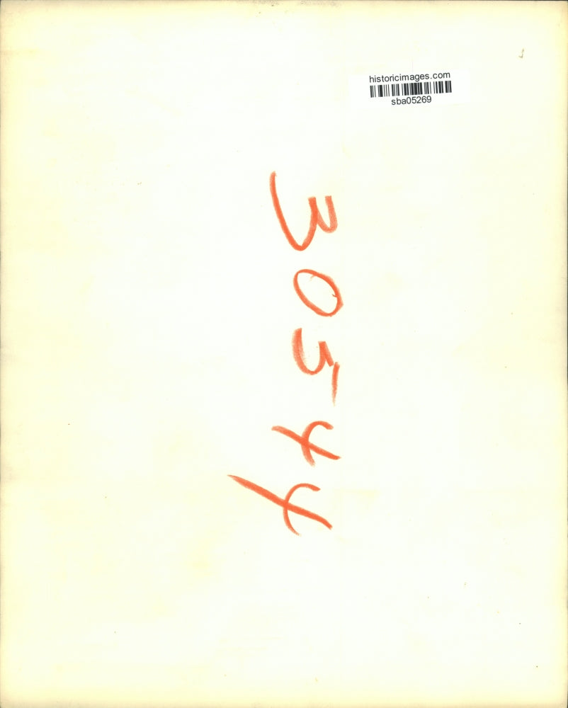 1954 Press Photo Lena Marchegiano talks with neighbor about sons boxing victory