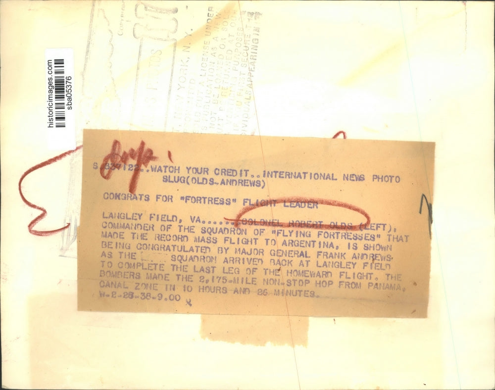 1938 Press Photo Col. Robert Olds Being Congratulated by Major Gen. Frank Andrew