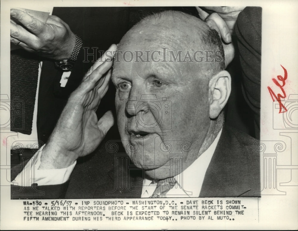 1957 Press Photo Dave Beck Talks with Reporters Before Senate Committee Hearing